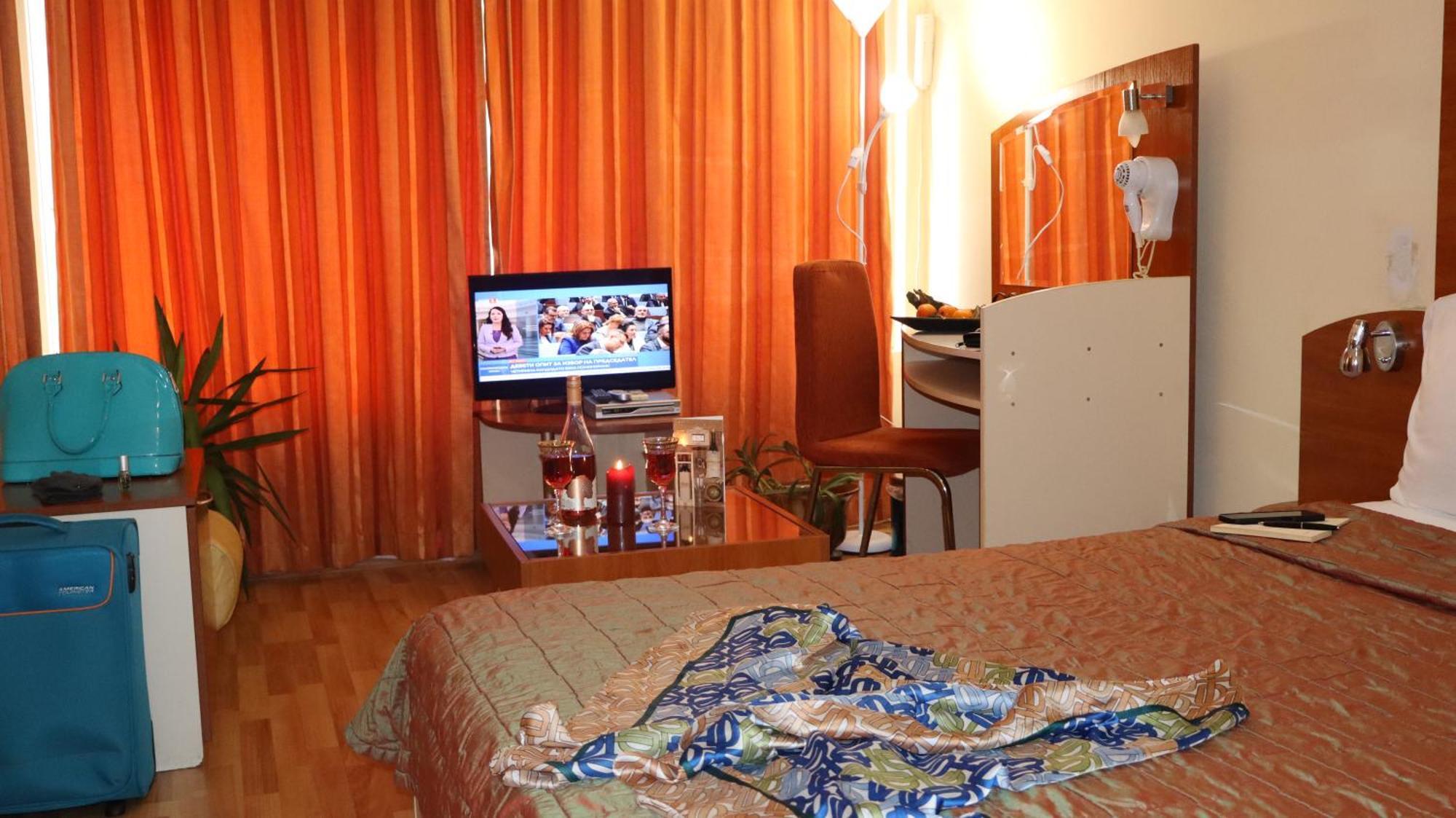 Hotel Palitra Varna Eksteriør billede