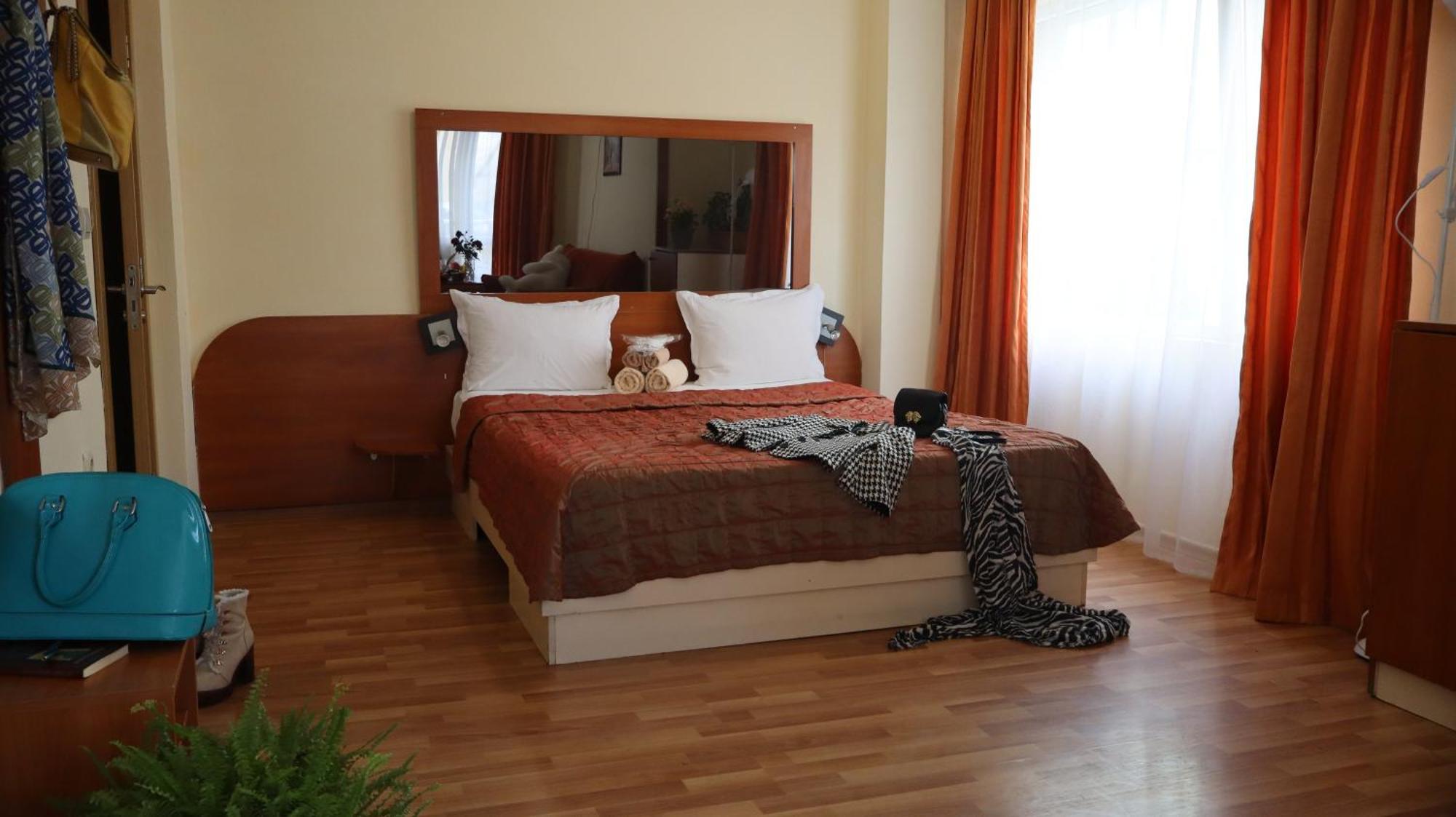 Hotel Palitra Varna Eksteriør billede