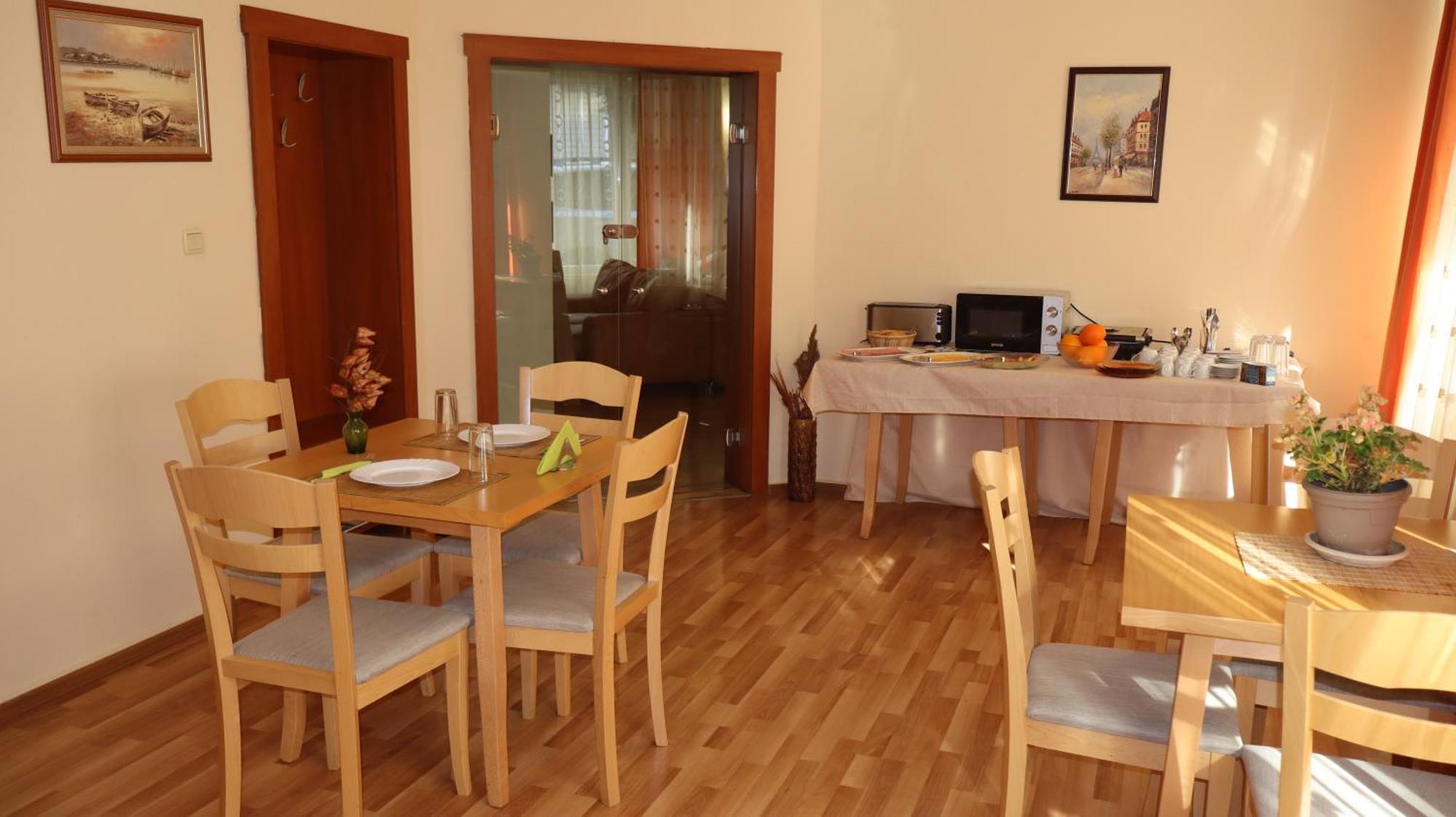 Hotel Palitra Varna Eksteriør billede