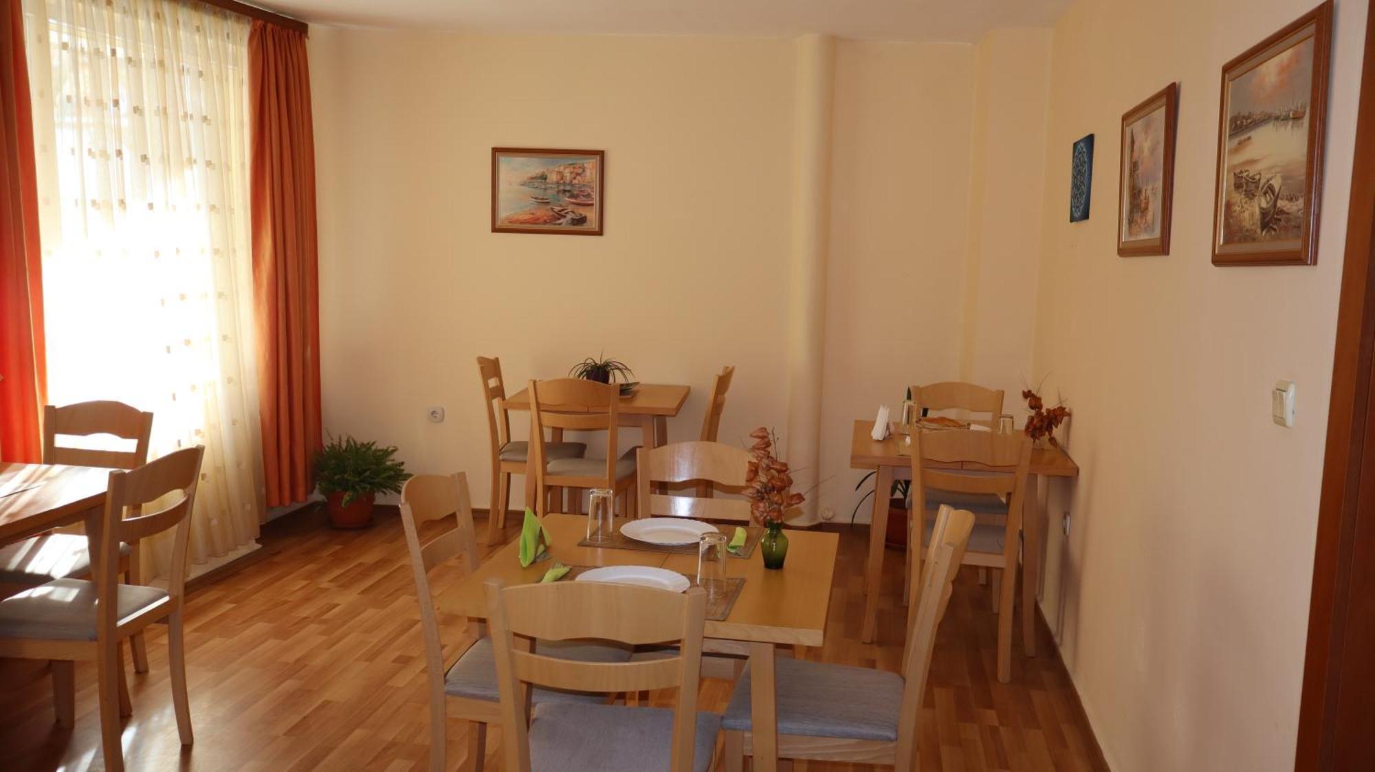 Hotel Palitra Varna Eksteriør billede